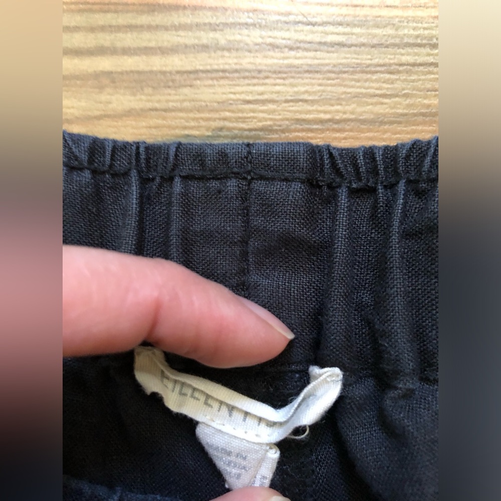 Eileen Fisher Black Crop Lantern Pants - Picture 4 of 5